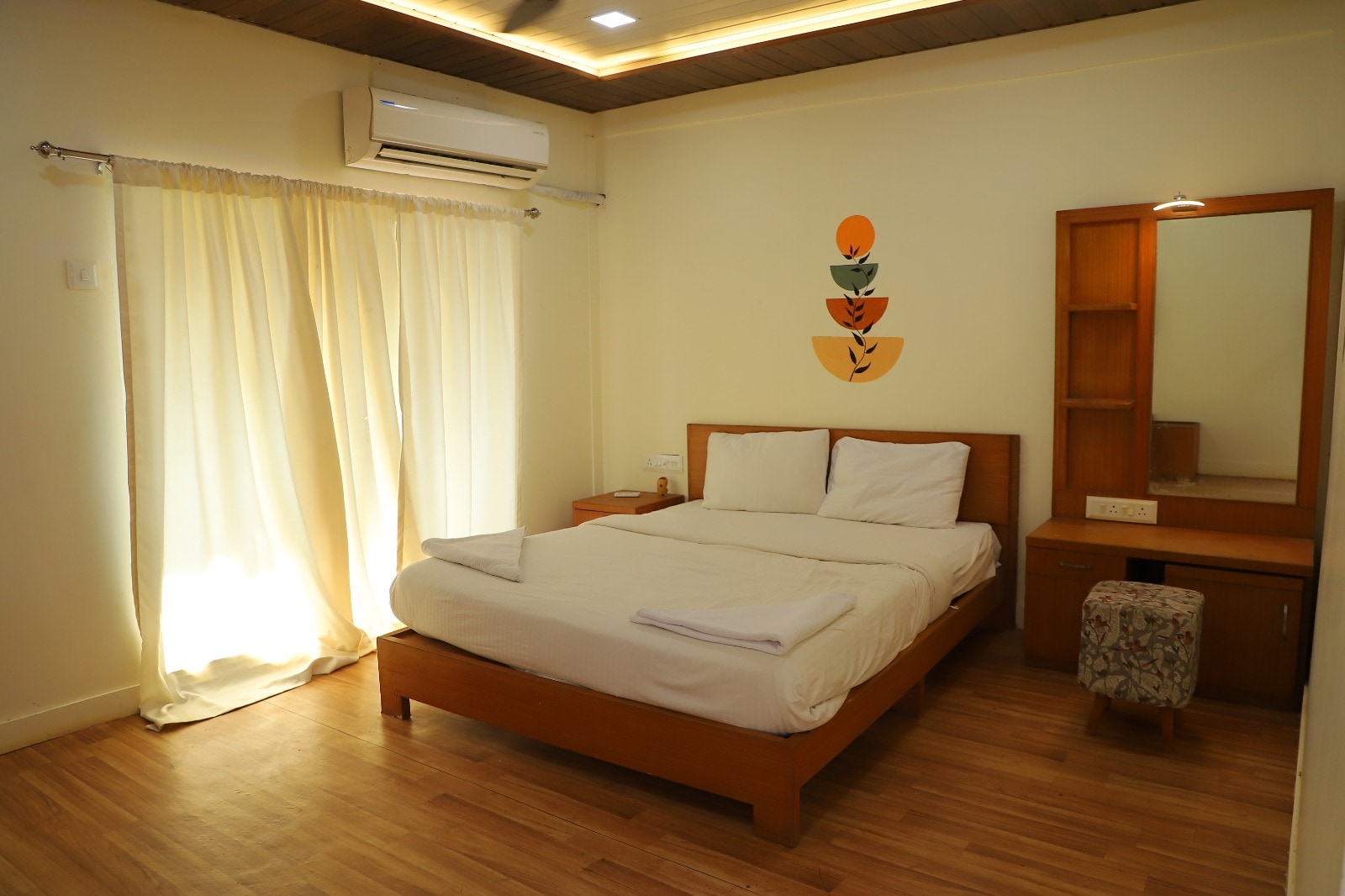 Prathamesh Go Crazy Resort - Tap to explore photos