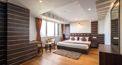 Yashshree Jai Hotel & Banquet Room Type - Premium Room with Kanchanjunga view