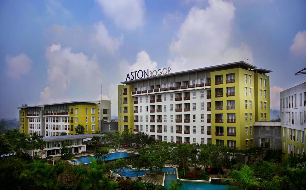 Aston Bogor Hotel and Resort - Tap to explore photos