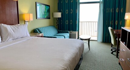 Holiday Inn & Suites North Beach Hotel Room Type - 1 King Standard Mobility Accessible Balcony