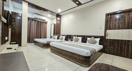 HOTEL MOTHERLAND Room Type - Four Bed Room