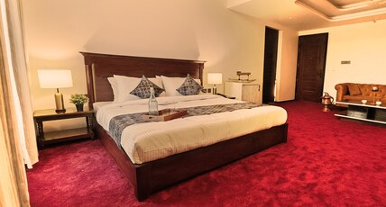 ADA ABODE Room Type - Royal Suite