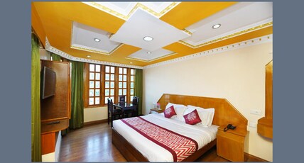 Hotel Gurupriya Room Type - Deluxe Room