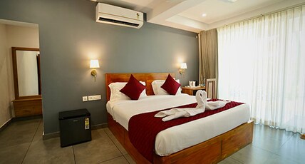 Brackish Kayal Resort Room Type - Deluxe Lake View AC Room