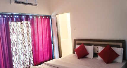 Strawberry Mini Resort Mahabaleshwar Room Type - Super Deluxe Room with Bathtub