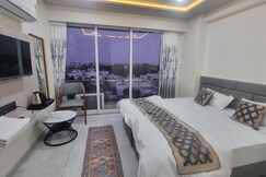 Rooms of HOTEL 9 HILLS