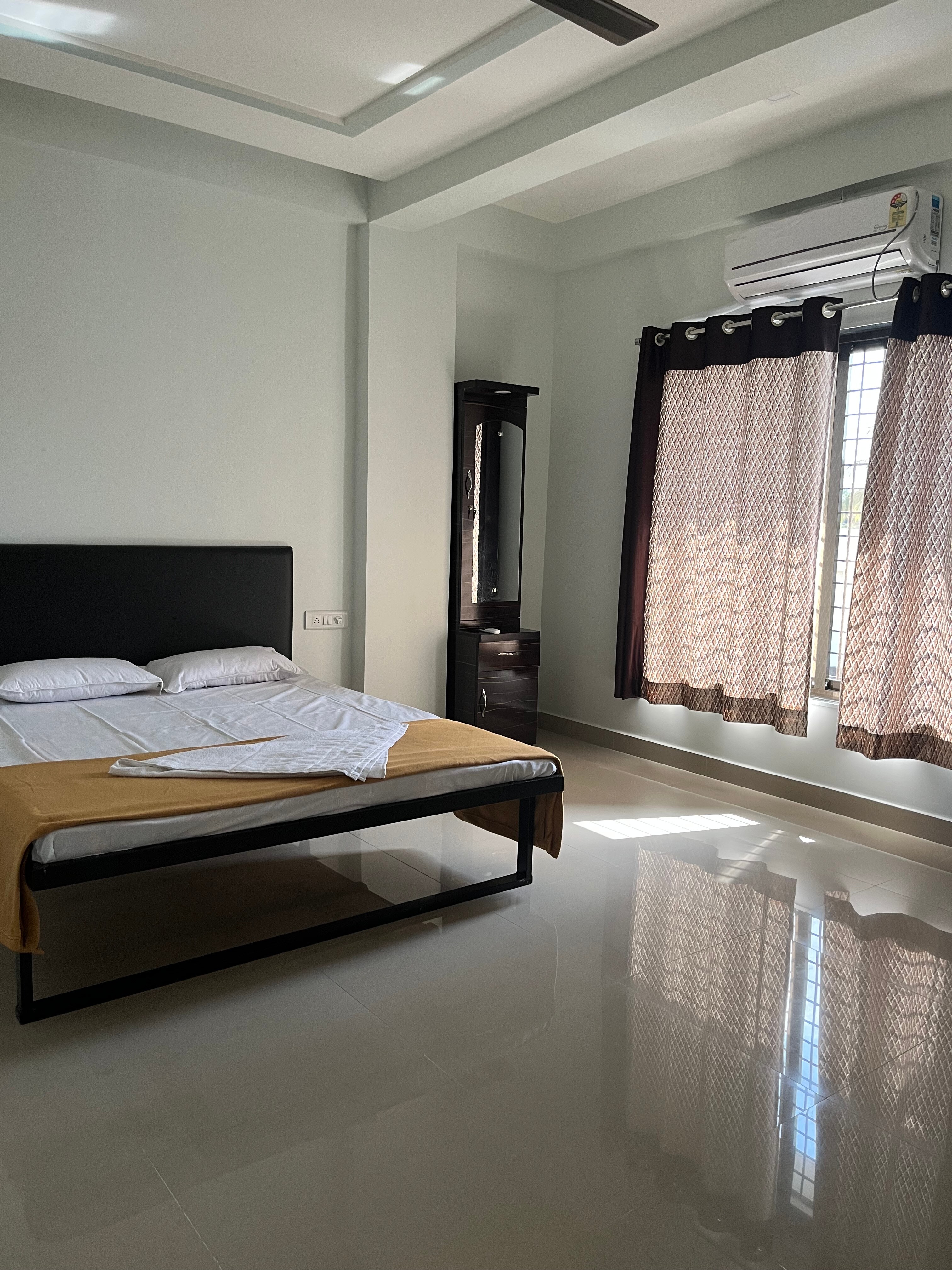 Shree Maldatta House - Tap to explore photos
