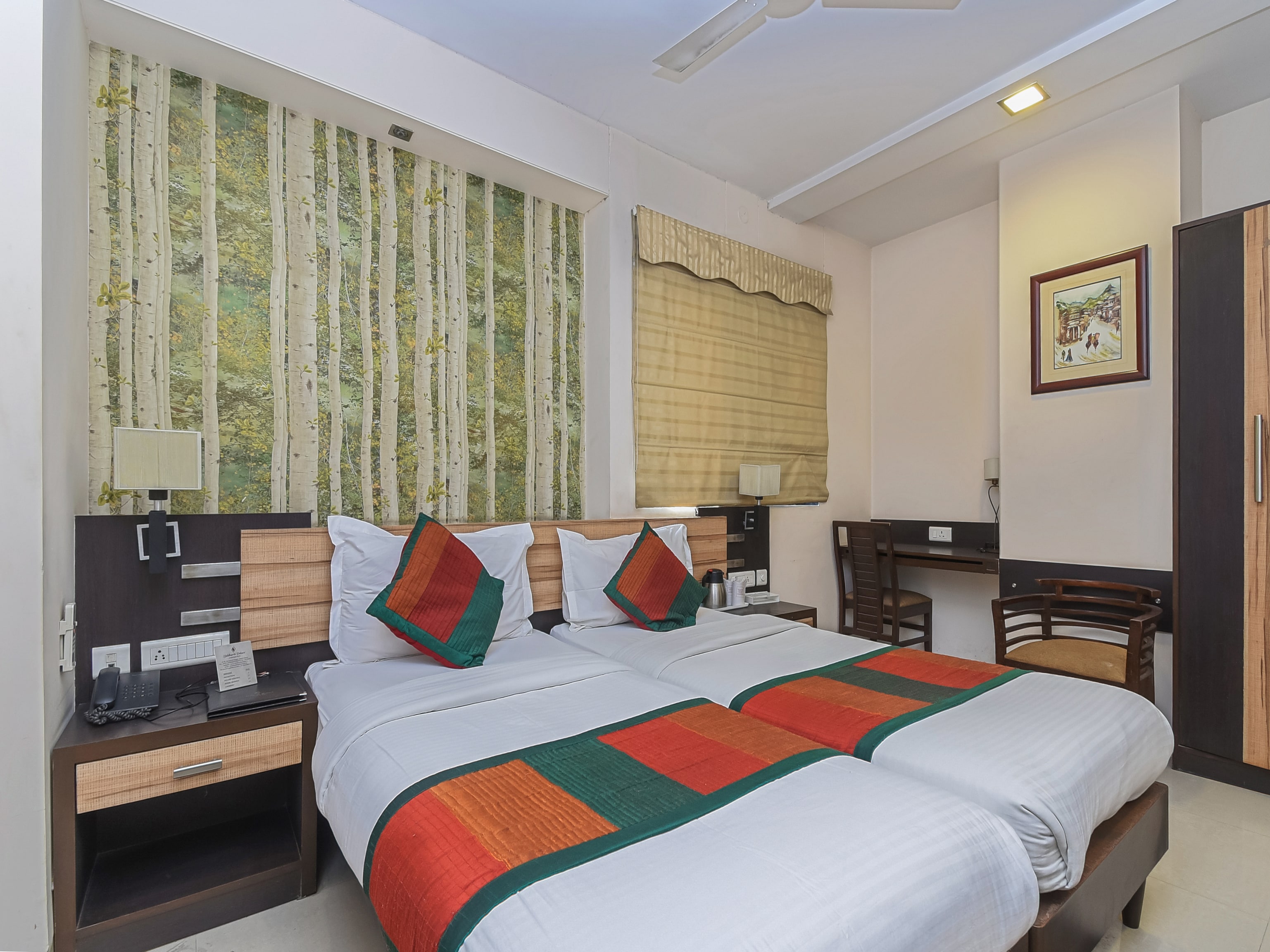 Hotel Siddharth Palace - Tap to explore photos