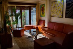Address of 2bhk Budget Flat BKC 6 kms Family Friendly
