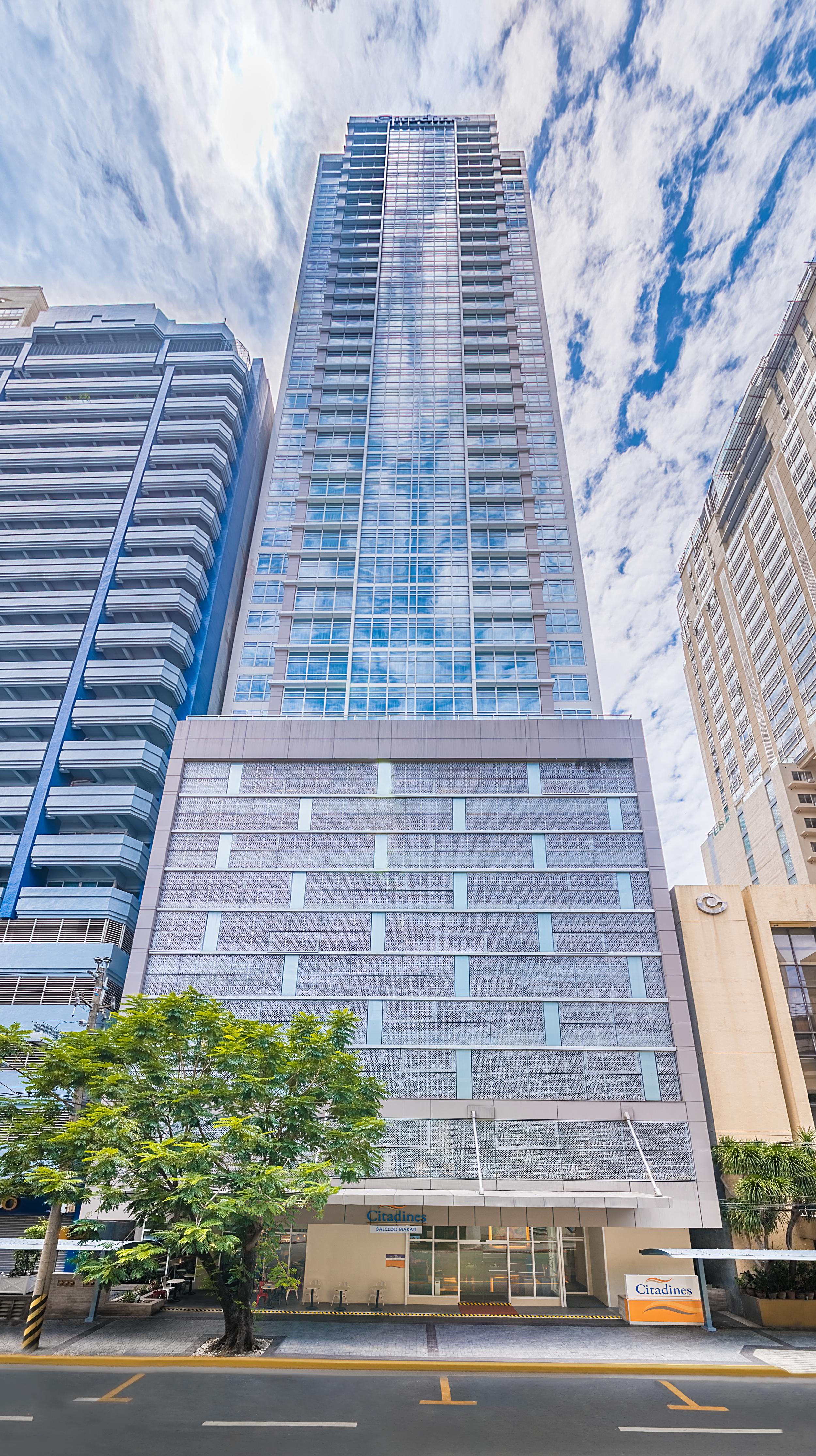 Citadines Salcedo Makati - Tap to explore photos