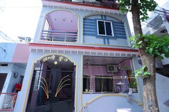 Sundaram Homestay Ujjain