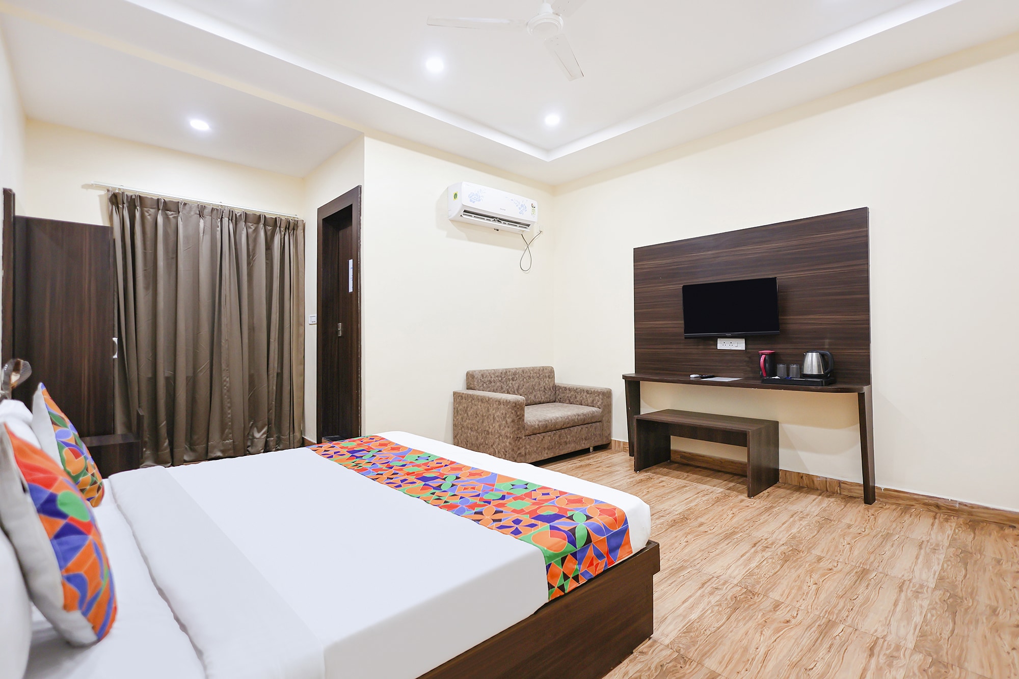 FabHotel Shubh Mangal Grand - Tap to explore photos