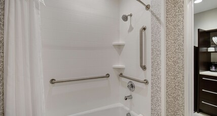Home2 Suites by Hilton Burleson Room Type - 1KG MOB HR ACC TUB STUDIO