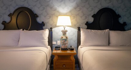 Hotel Fiona San Francisco Room Type - Executive Queen Queen City View Accessible
