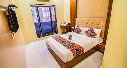 FabHotel Seven Hills - Nr. Mumbai International Airport Room Type - Deluxe Room FabHotel Seven Hills - Nr. Mumbai International Airport Room Type - Deluxe Room