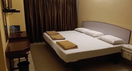 Hotel Maadhini Room Type - Standard AC Triple Bed Room | Sea View Hotel Maadhini Room Type - Standard AC Triple Bed Room | Sea View