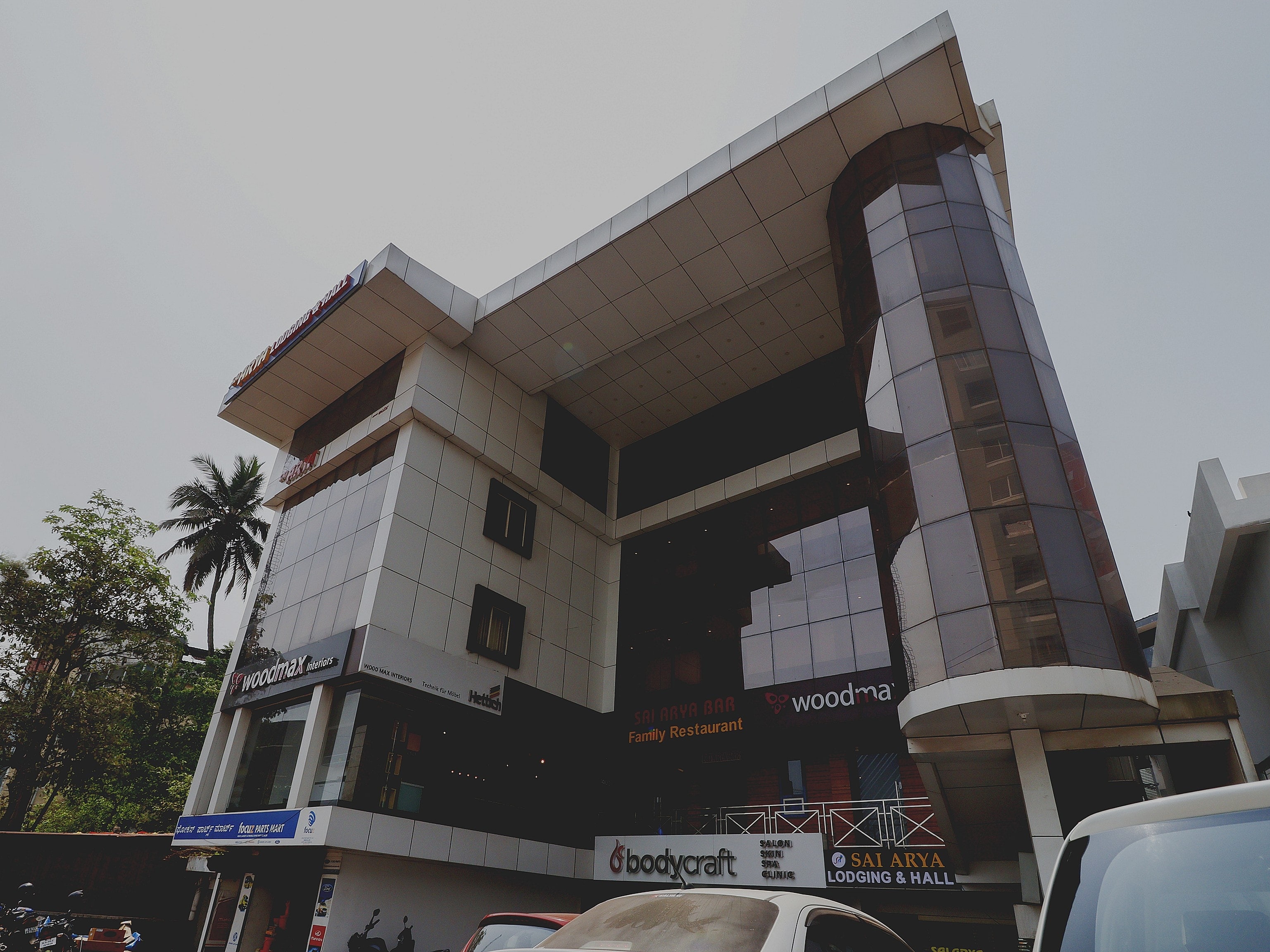 Super Capital O Sai Arya Residency - Tap to explore photos