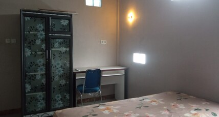 Hotel O Rumah Singgah Cemara Syariah Room Type - Indonesia Standard Double Hotel O Rumah Singgah Cemara Syariah Room Type - Indonesia Standard Double