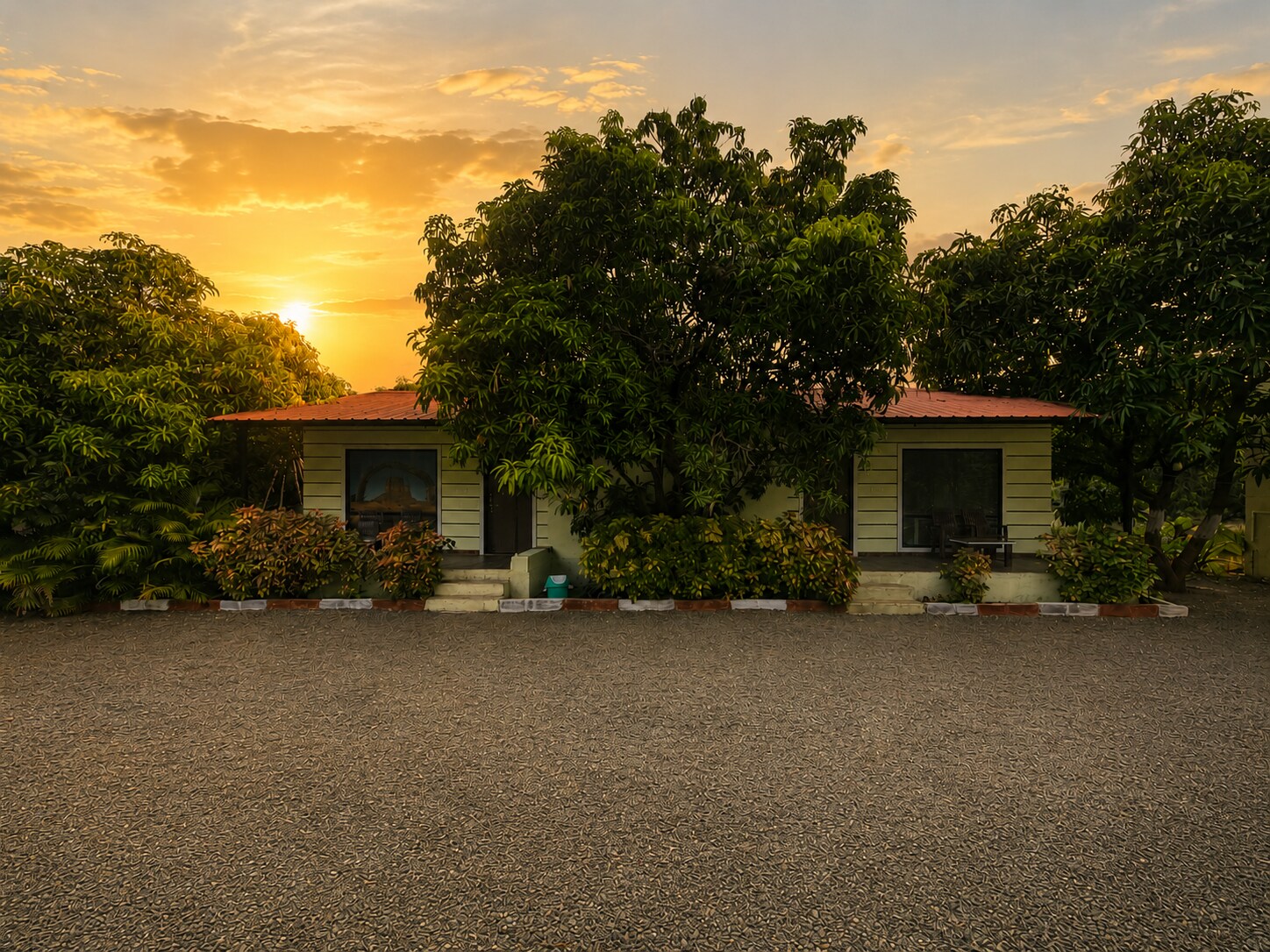 BRIGHT VIEW COTTAGES - Tap to explore photos
