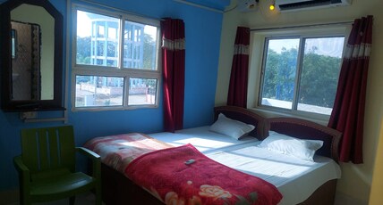 RAMAGUESTHOUSE Room Type - AC Room