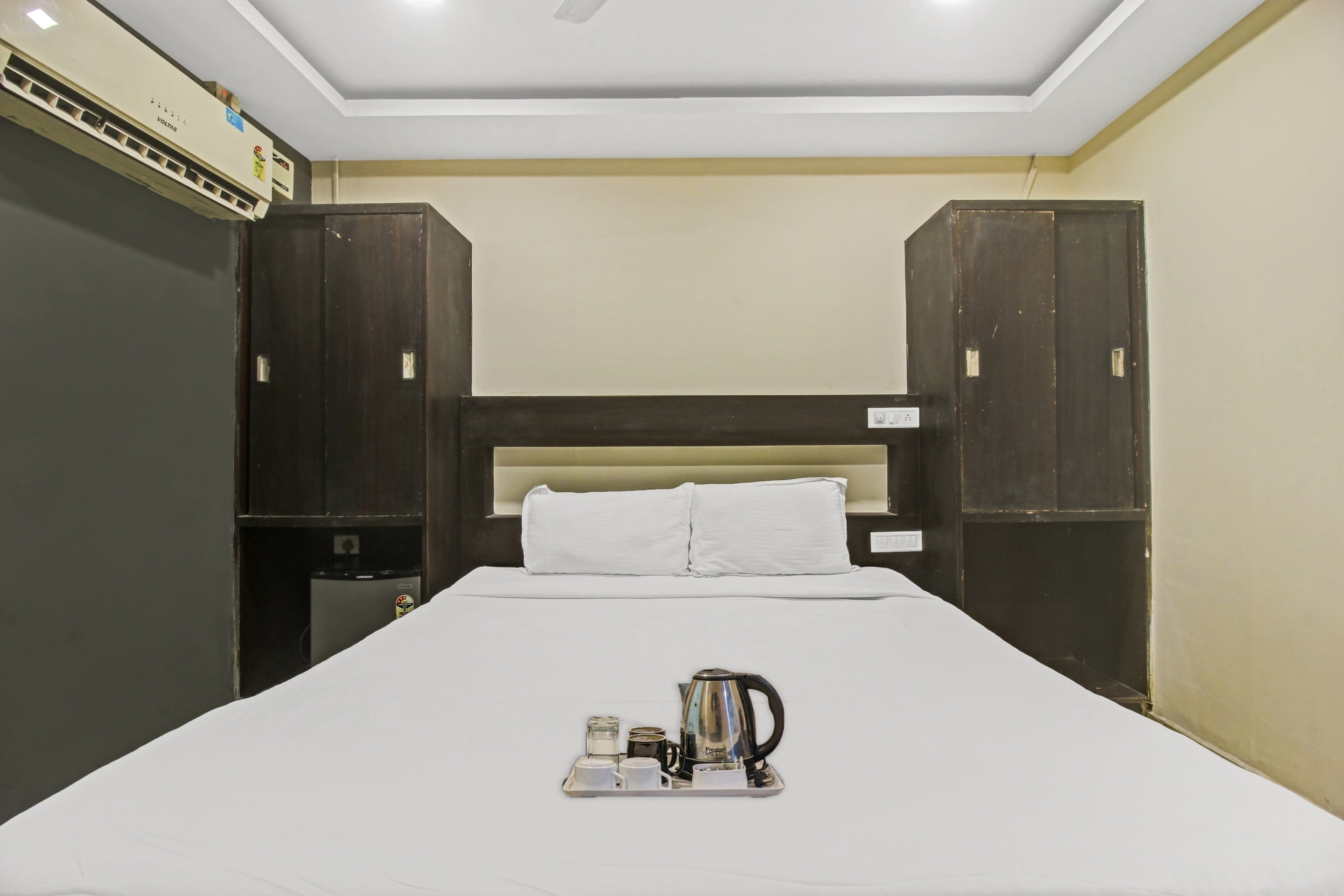 Hotel O MANSION SUITES - Tap to explore photos