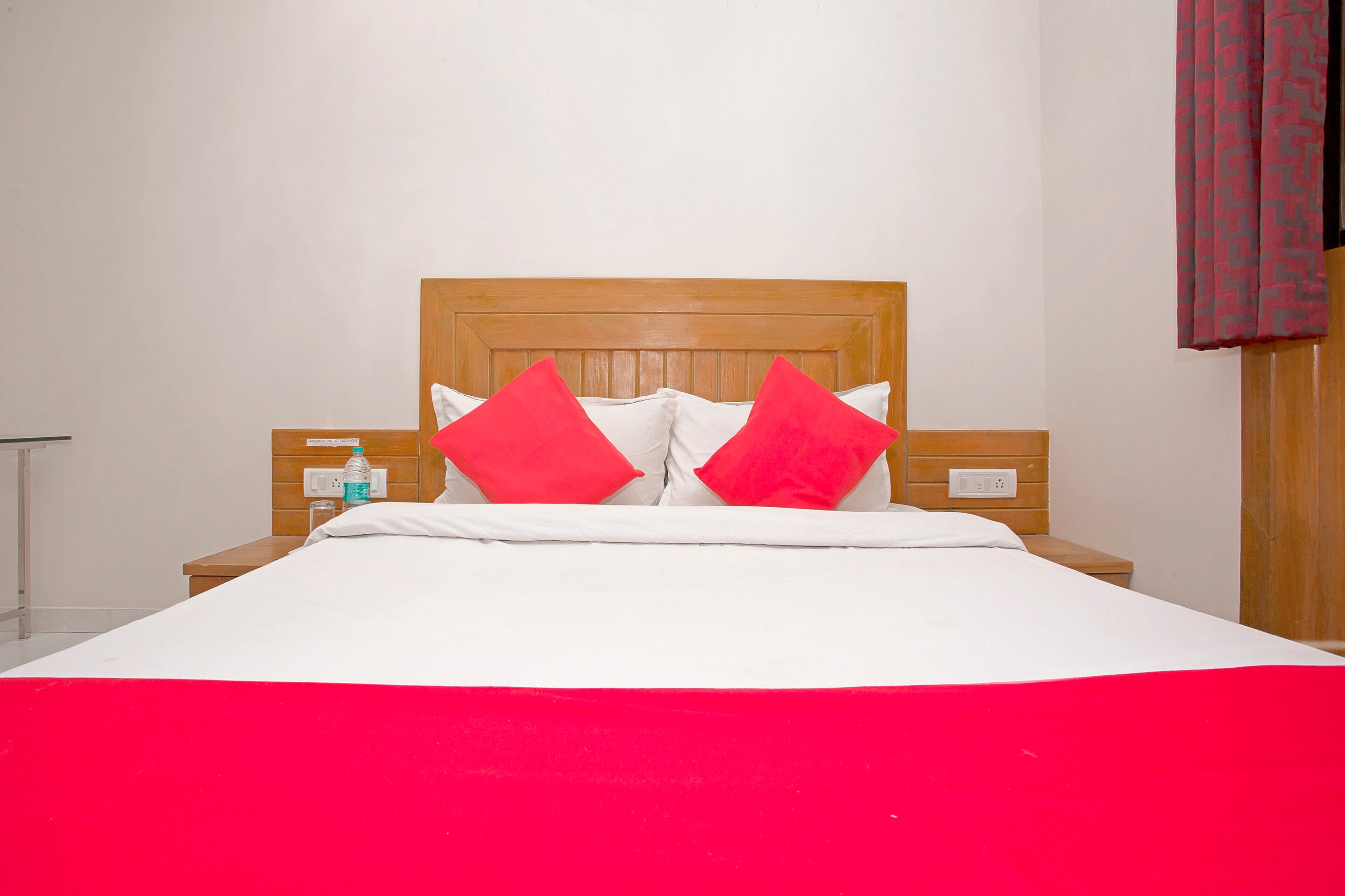 Hotel O Anuha Mumbai - Tap to explore photos