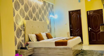 Hotel Natures Feast Room Type - Deluxe Room Without Balcony