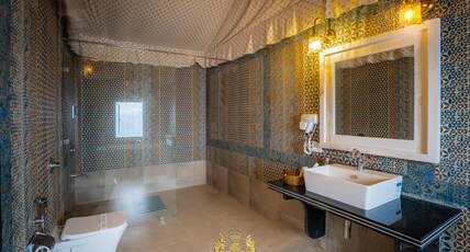 Highness Desert  Camp and Resort Room Type - The Chinkara Suites