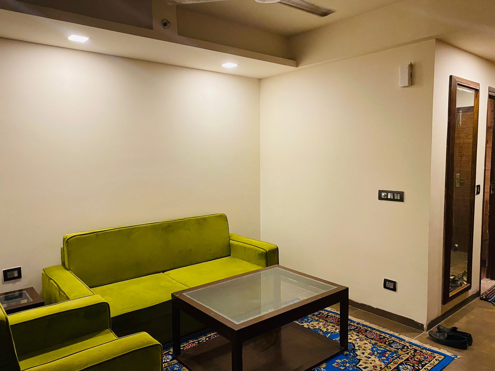 Arc Nest's - Tap to explore photos