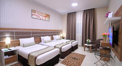 Emirates Stars Hotel Apartments Dubai Room Type - Luxury Triple Room