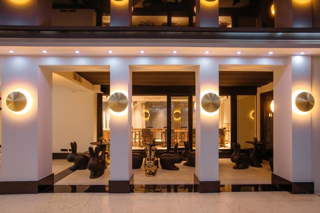 Main gallery