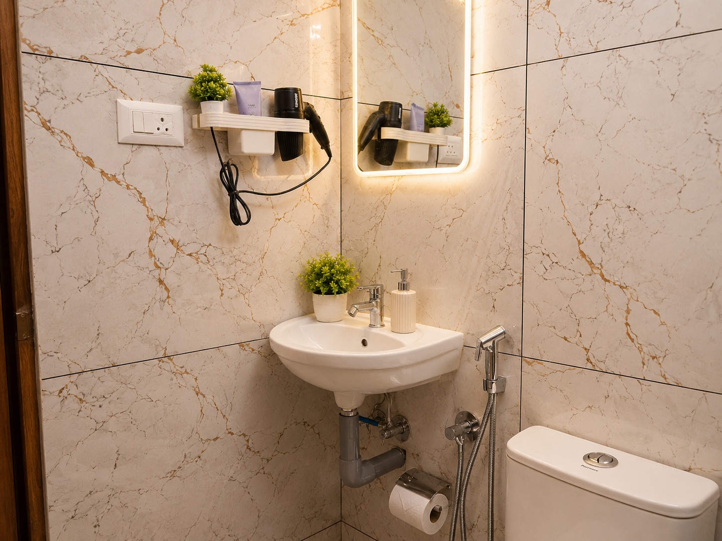 Modern 1BHK G1301 Apartment | 500m to West Nada, Guruvayur - Tap to explore photos