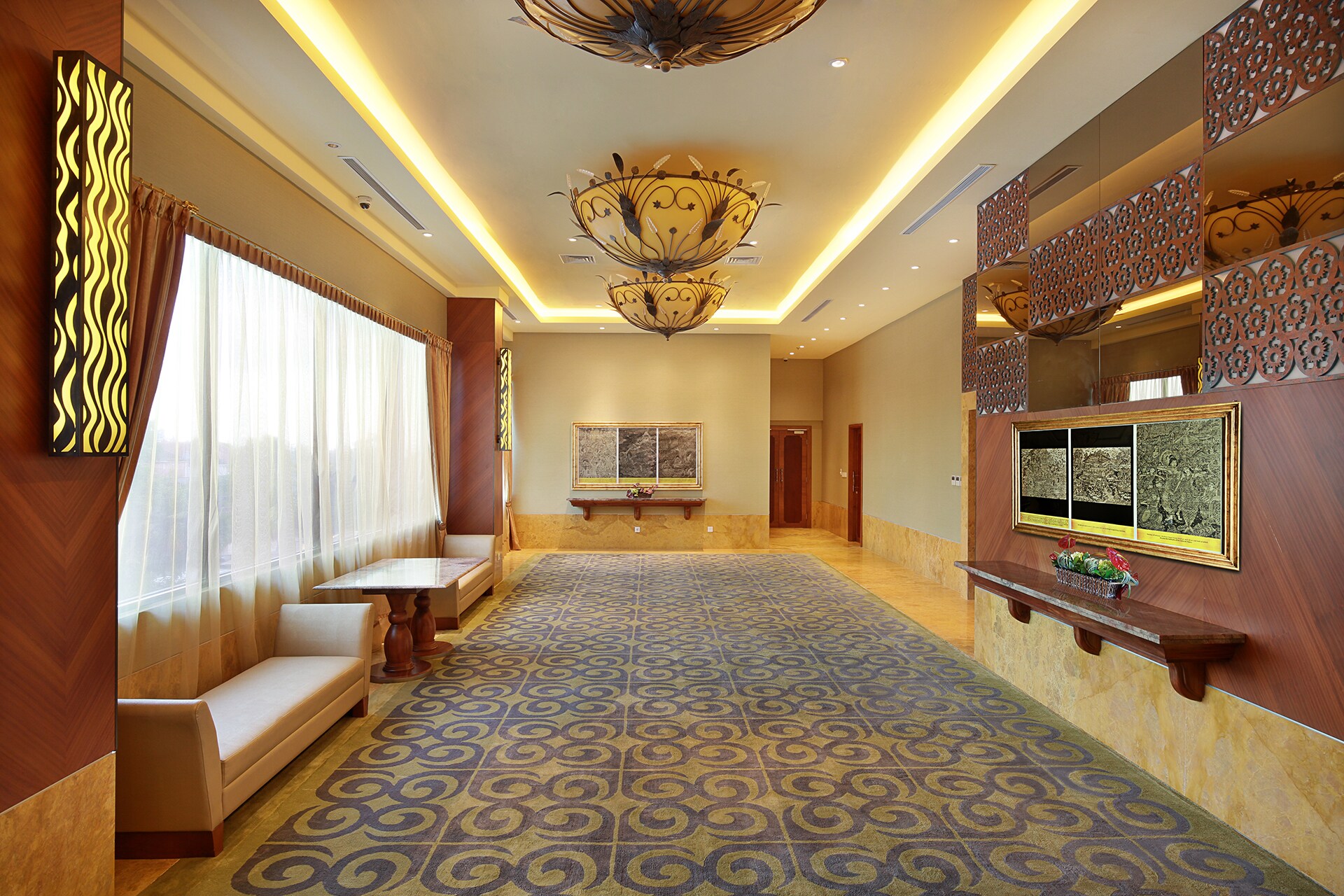 Main gallery