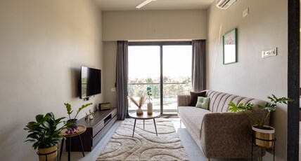 Saavi Suites Room Type - Deluxe Suite