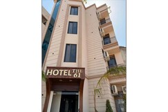 Photos of FabHotel The 61