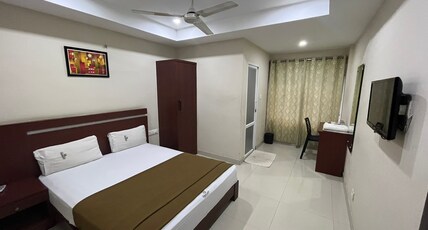 Dream Land Residency Room Type - Deluxe Non Ac