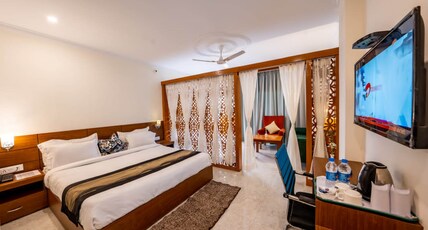 The Himalayan Stays Nainital Room Type - Premium room