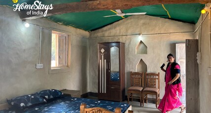 Banphool Homestay, Mayali-Jashpur Room Type - Mud Cottage