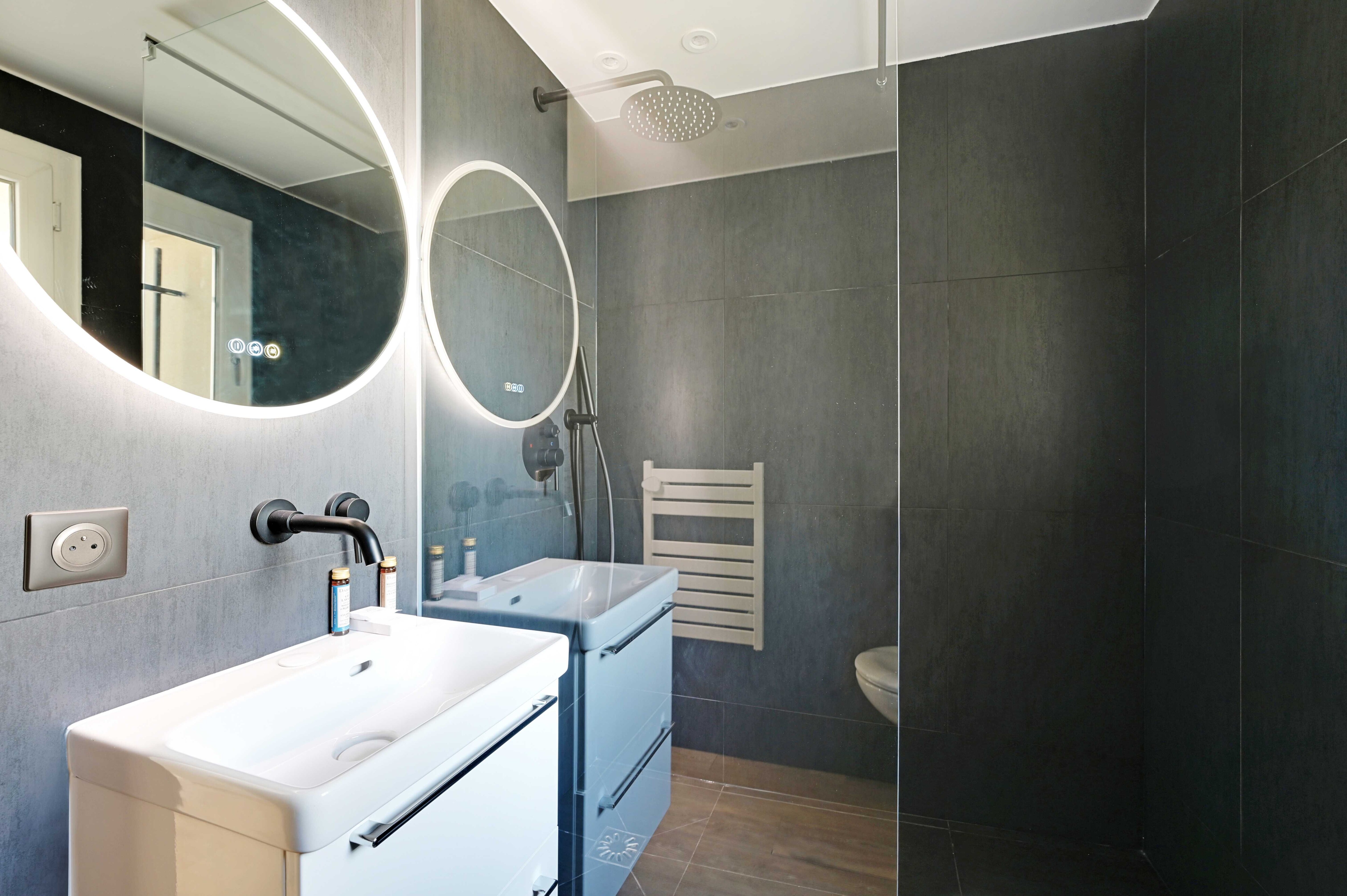Cosy, fully-equipped apt - 1BD/2P - near Paris - Tap to explore photos