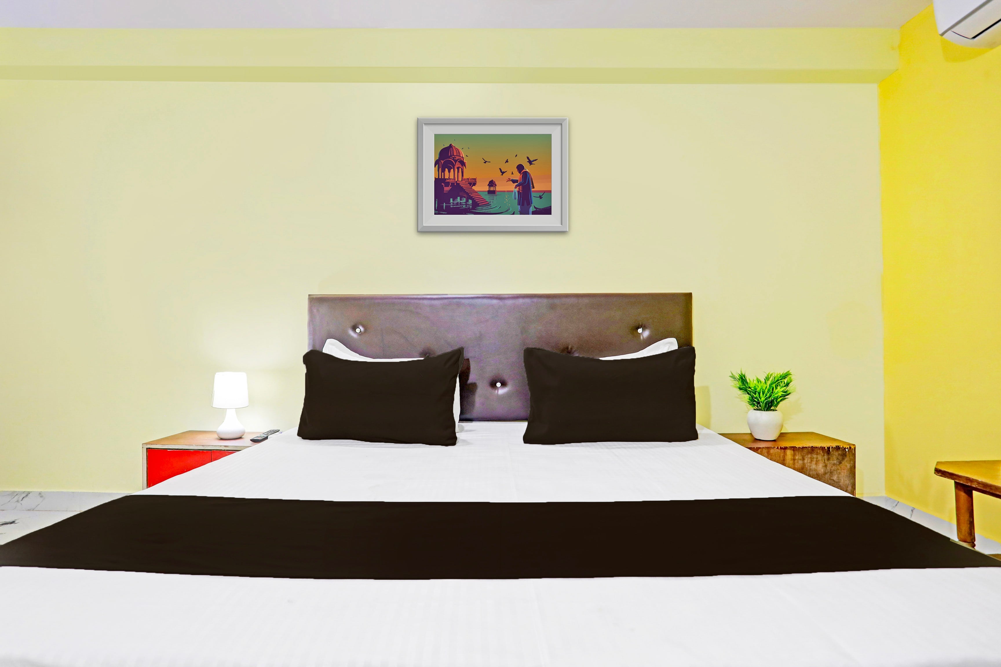 Hotel O  Manav Hotel - Tap to explore photos