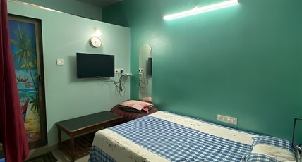 Guru mauli holiday home Room Type - Bedroom 3