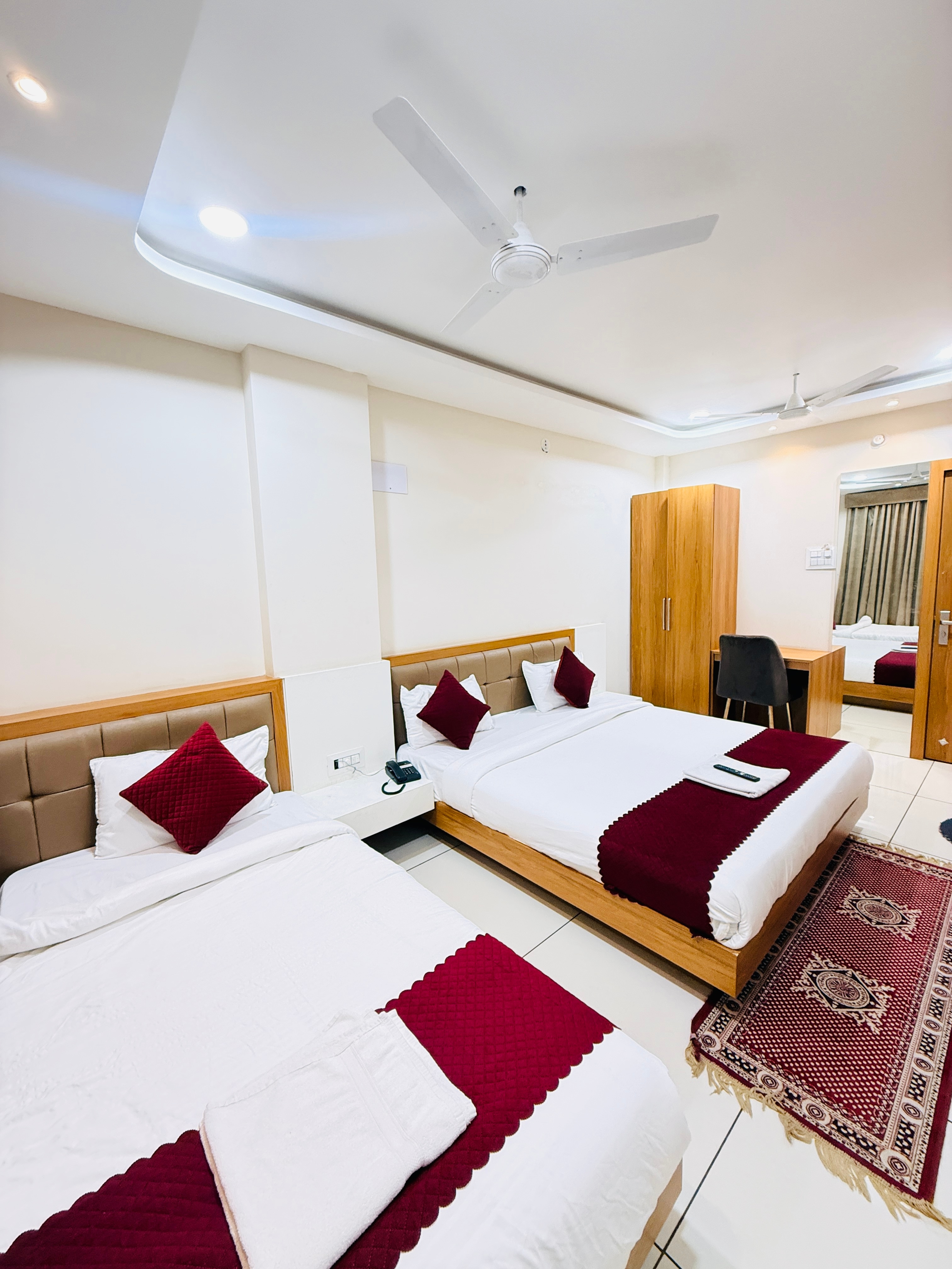 Hotel Tirupati Inn - Tap to explore photos