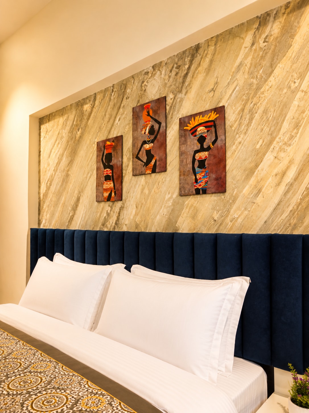 3BHK Modern Villa at Central Area - Tap to explore photos