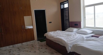 Hotel Keshav Palace Room Type - Family Ac Room