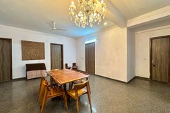 3 BHK entire villa for house parties in sec 38 ggn