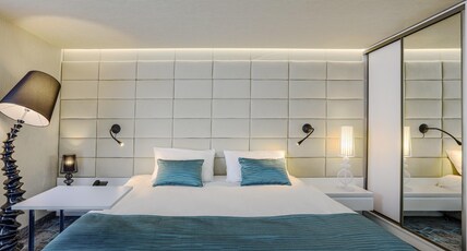 ibis Styles Nowy Sacz Room Type - Superior Room with 1 kingsize bed and sofa