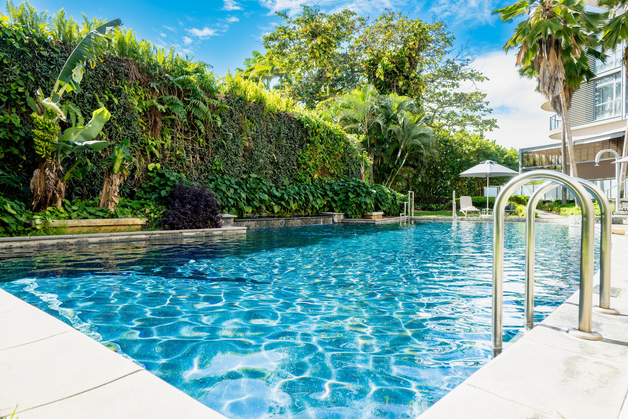 Holiday Inn Mauritius Mon Tresor - Tap to explore photos