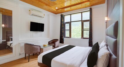 Palette Hotel Regency Valley View Pahalgam By CheckIn Room Type - Deluxe with River View