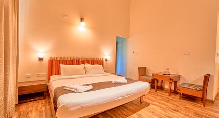 AJ Gable Cloud Cottages Ooty by VOYEHOMES Room Type - CowBoy Non View Room