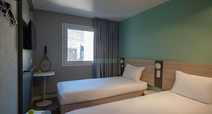 IBIS BUDGET NICE AEROPORT Room Type - Standard Room with 2 single beds
